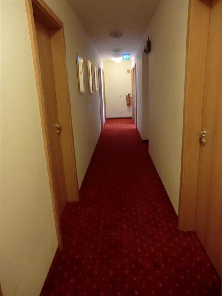 Hotel Andra München Exteriör bild